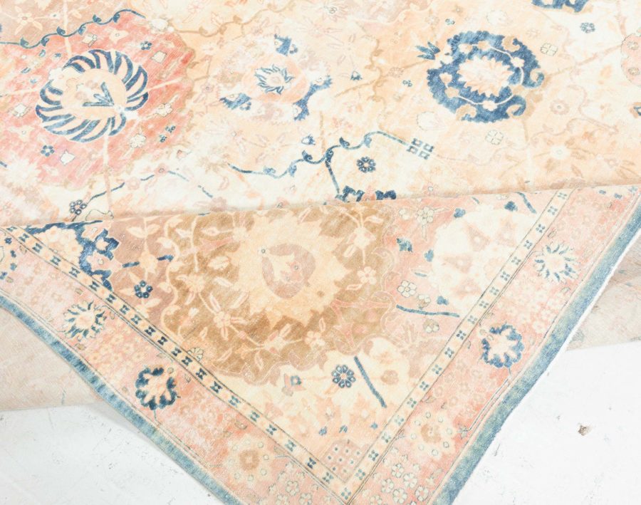 Indian Rug BB8276