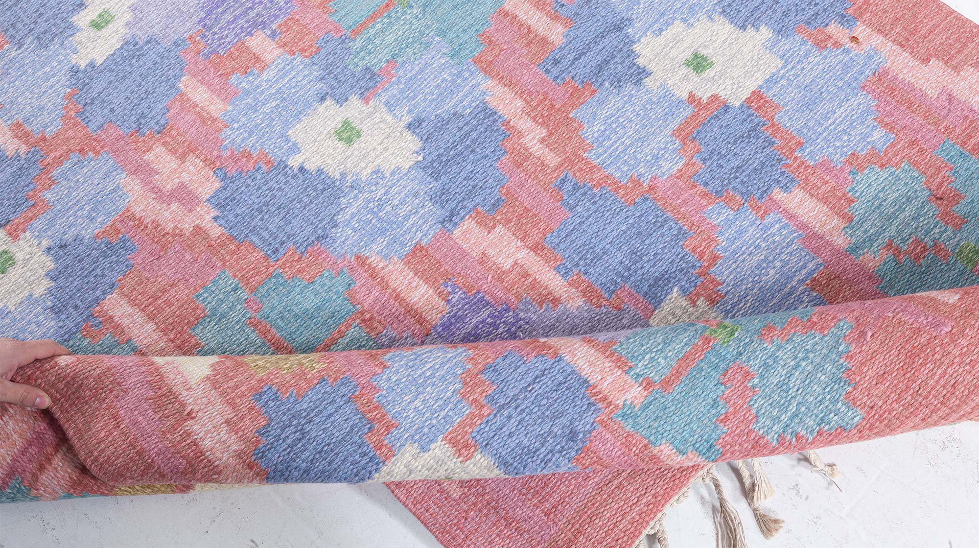 Scandinavian Vintage Floral Cream Flatweave Wool Rug BB8309 Scandinavian Vintage Floral Cream Flatweave Wool Rug BB8309