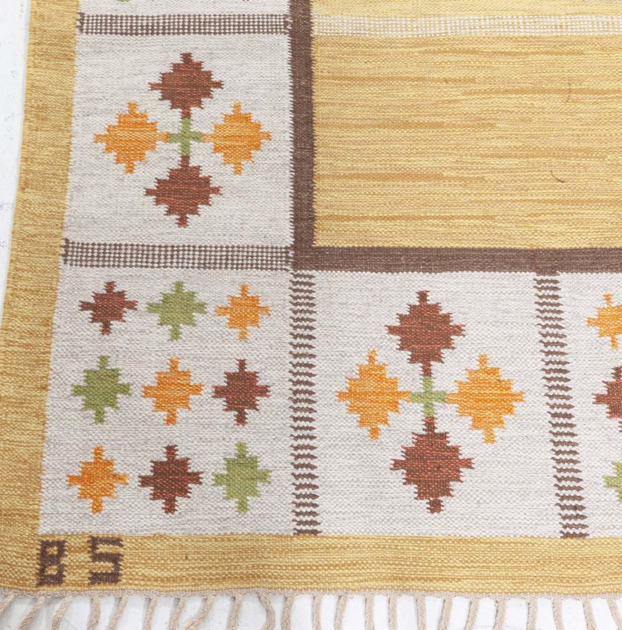 Swedish Flat Woven by Birgitta Soderkvist BB8312