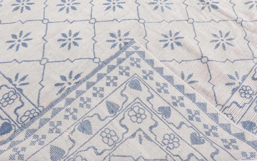 Modern Moroccan Rug N12649