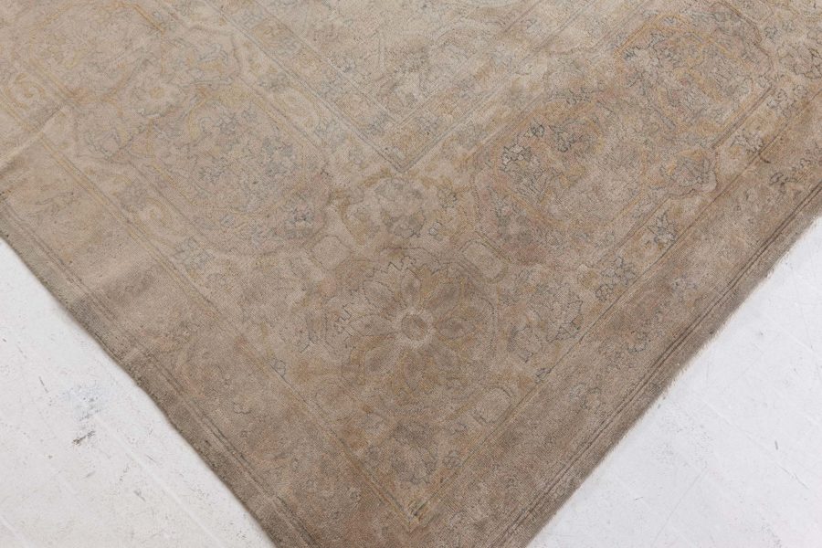 Indian Rug BB8350