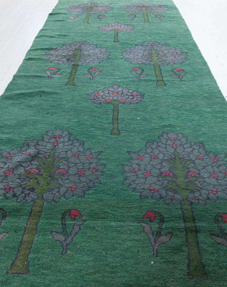 Antique Donegal CFA Voysey Fragment Runner BB8400