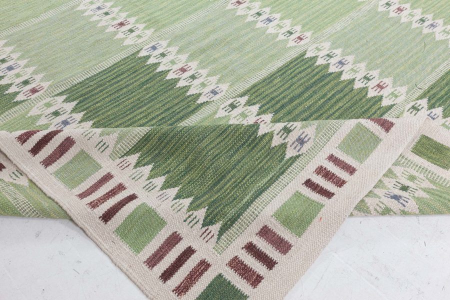 Modern Swedish Rug N12674