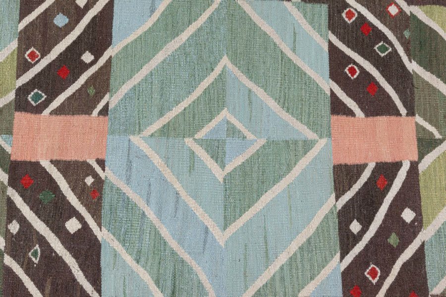 Modern Swedish Rug N12677