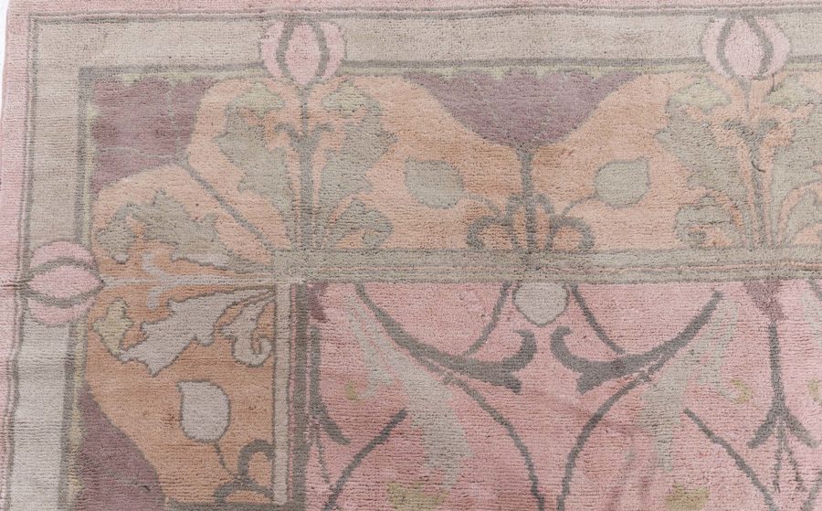 Arts and Crafts Rug BB8407
