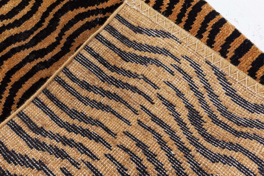 Tiger Rug N12688