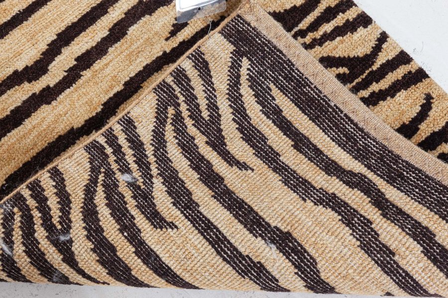 Tiger Rug N12695