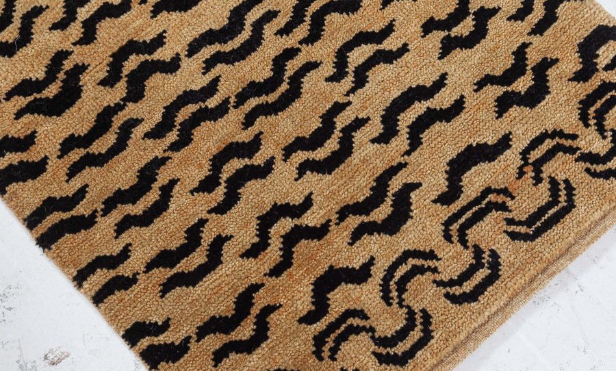 Tiger Rug N12696