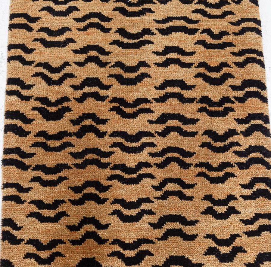 Tiger Rug N12696