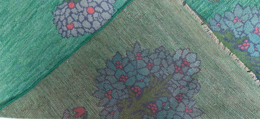 Antique Donegal CFA Voysey Fragment BB8435