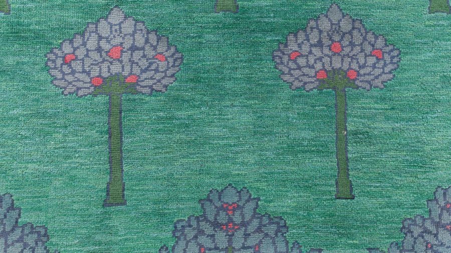 Antique Donegal CFA Voysey Fragment BB8435