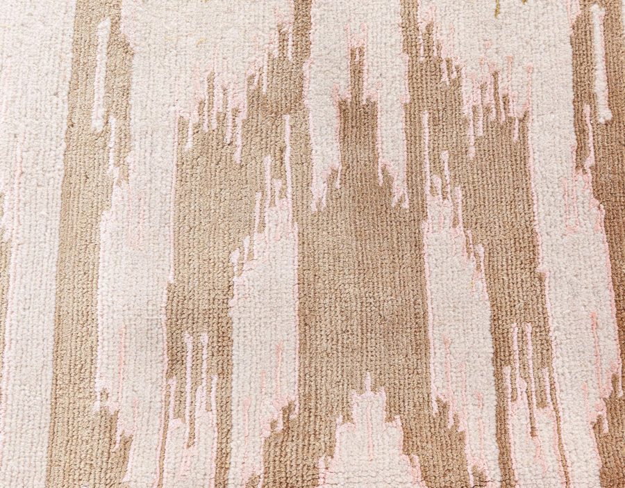 Modern Silk Runner N12743
