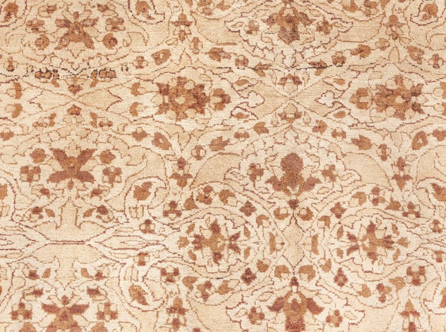 Indian Amritsar Rug BB8636