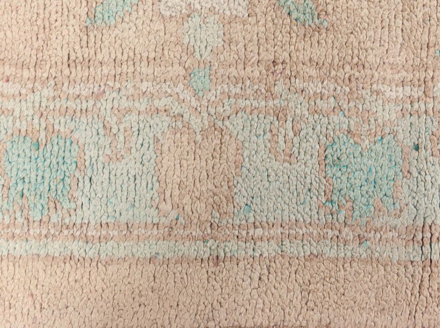 Arts and Crafts Rug BB8637