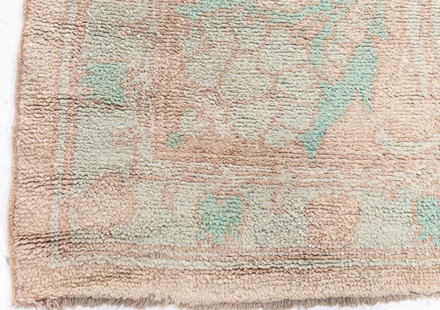 Arts and Crafts Rug BB8637