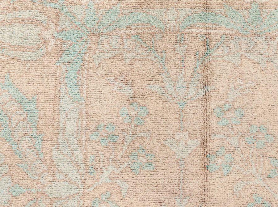 Arts and Crafts Rug BB8637