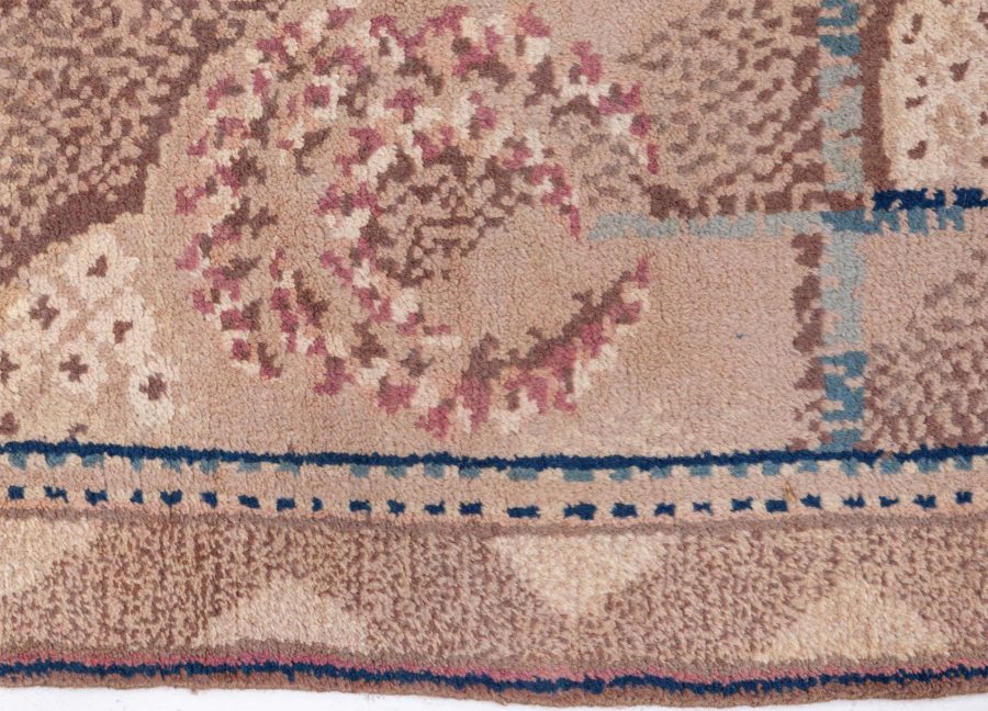European Deco Rug BB8686