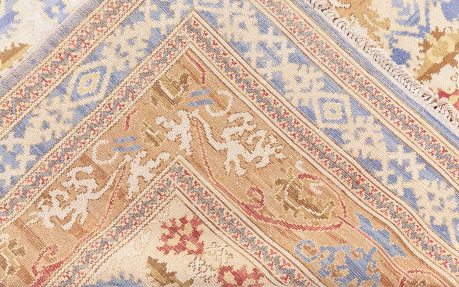 Spanish Rug BB8701