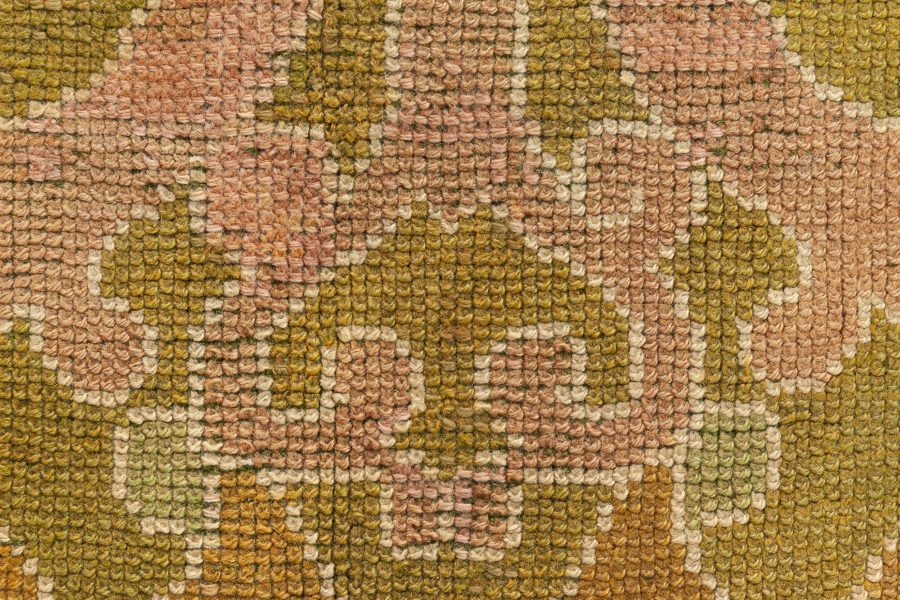 Donegal Arts and Crafts Rug BB8812