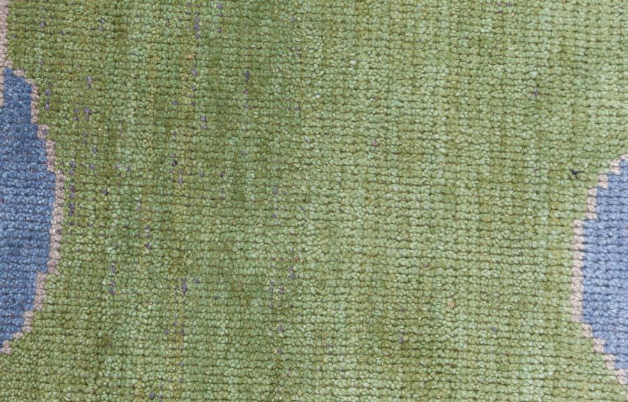Arts and Crafts Fragment Rug N12873