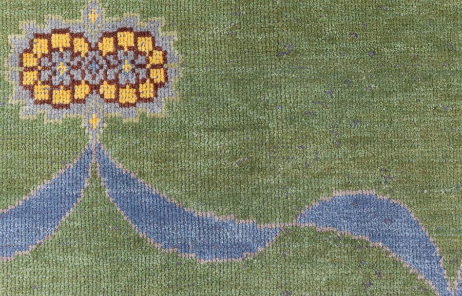 Arts and Crafts Fragment Rug N12873