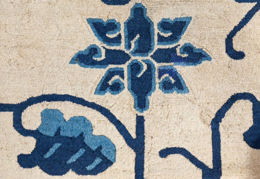 Chinese Rug BB8842