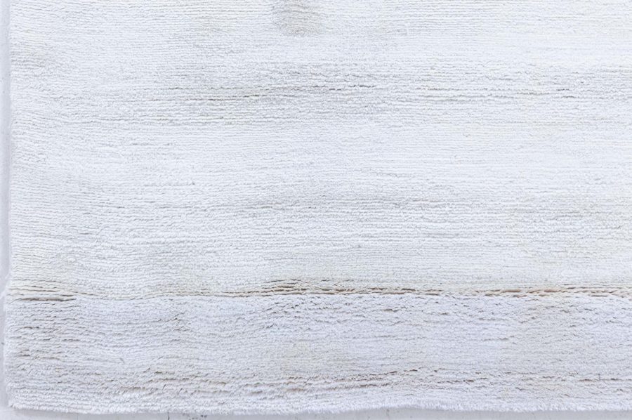 Solid White Silk Rug N12882
