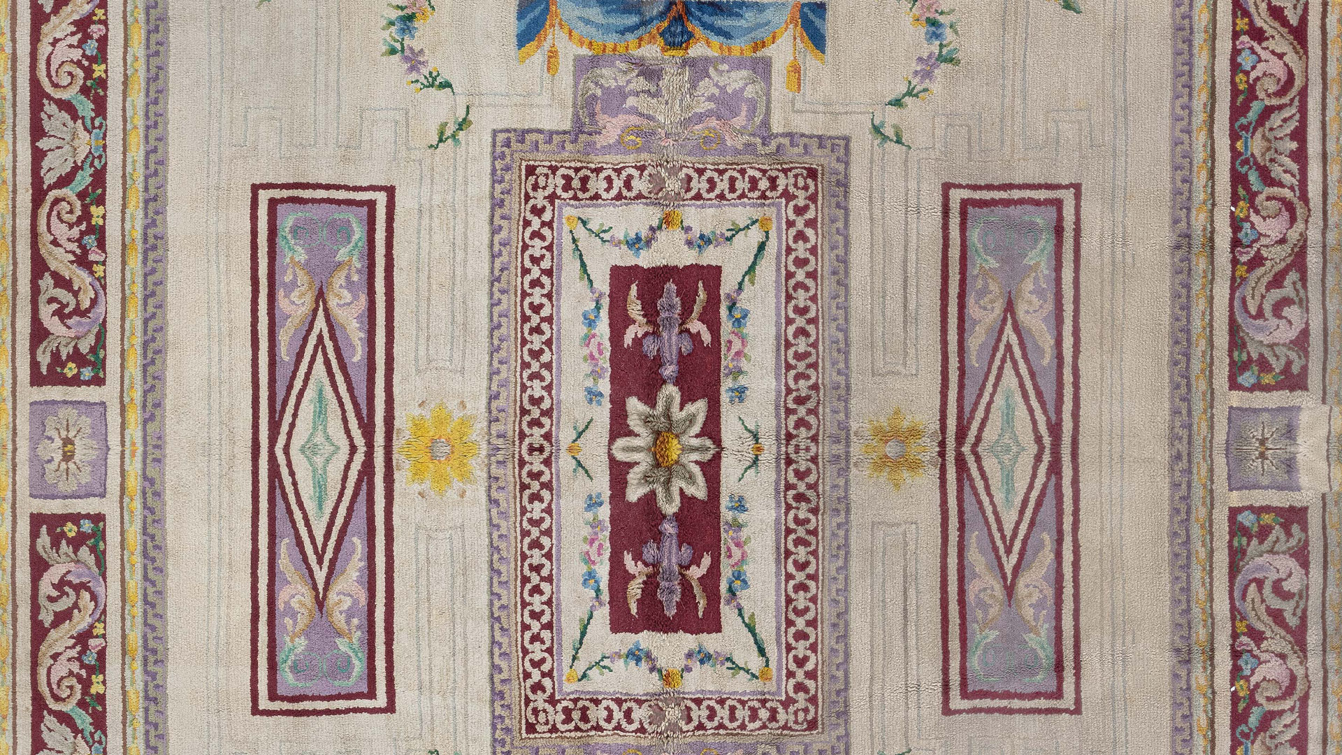 Vintage Spanish Savonnerie rug BB8732 from the Doris Leslie Blau collection