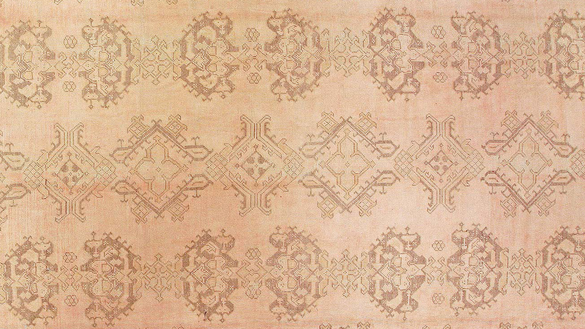 Extra Large Fine Antique Turkish Oushak BB3313 from the Doris Leslie Blau collection