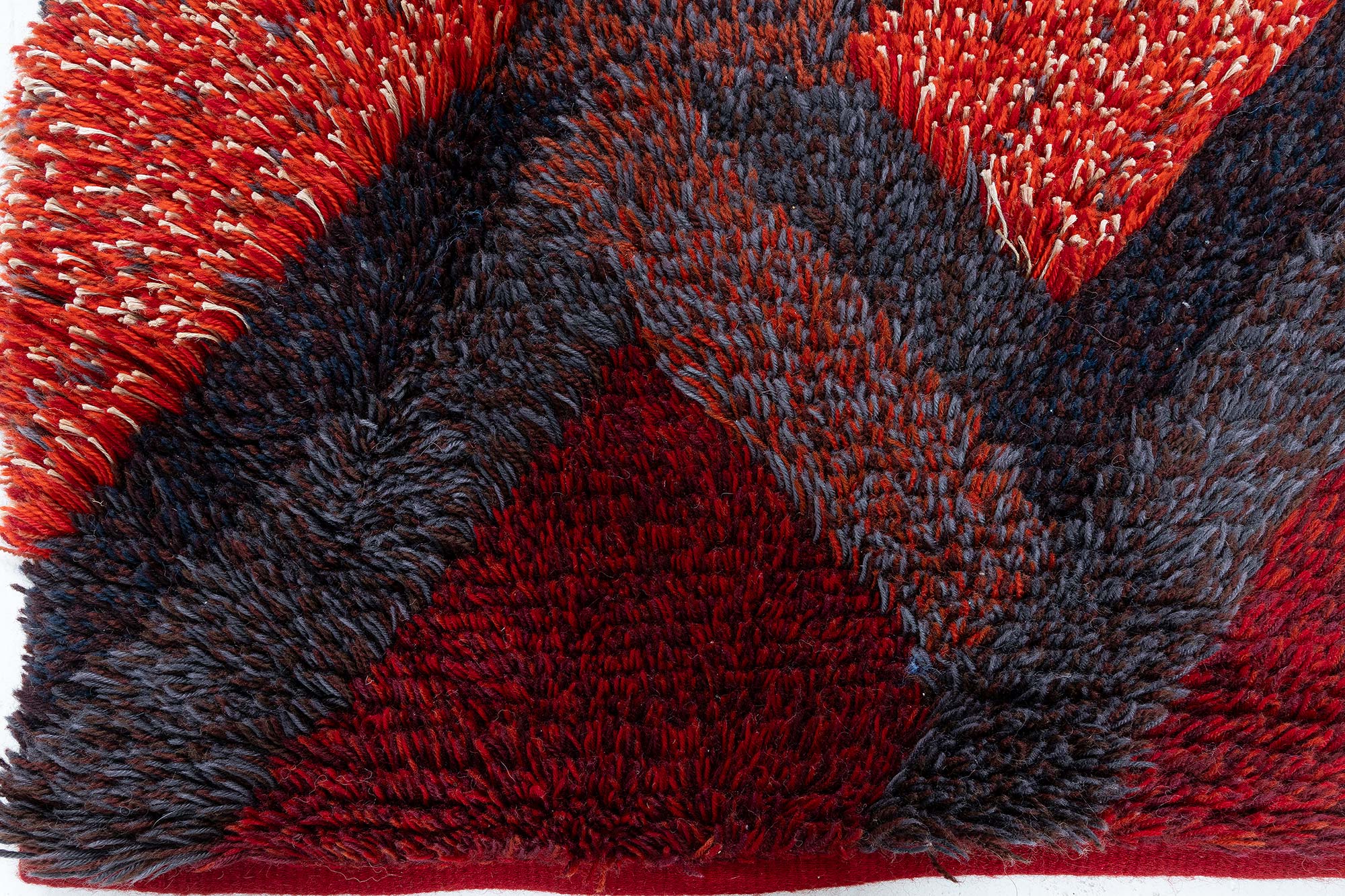 Vintage Swedish Geometric Charcoal Hand-Knotted Wool Carpet Rya Pile Rug By Ritta Aaltonen BB9050 Vintage Swedish Geometric Charcoal Hand-Knotted Wool Carpet Rya Pile Rug By Ritta Aaltonen BB9050