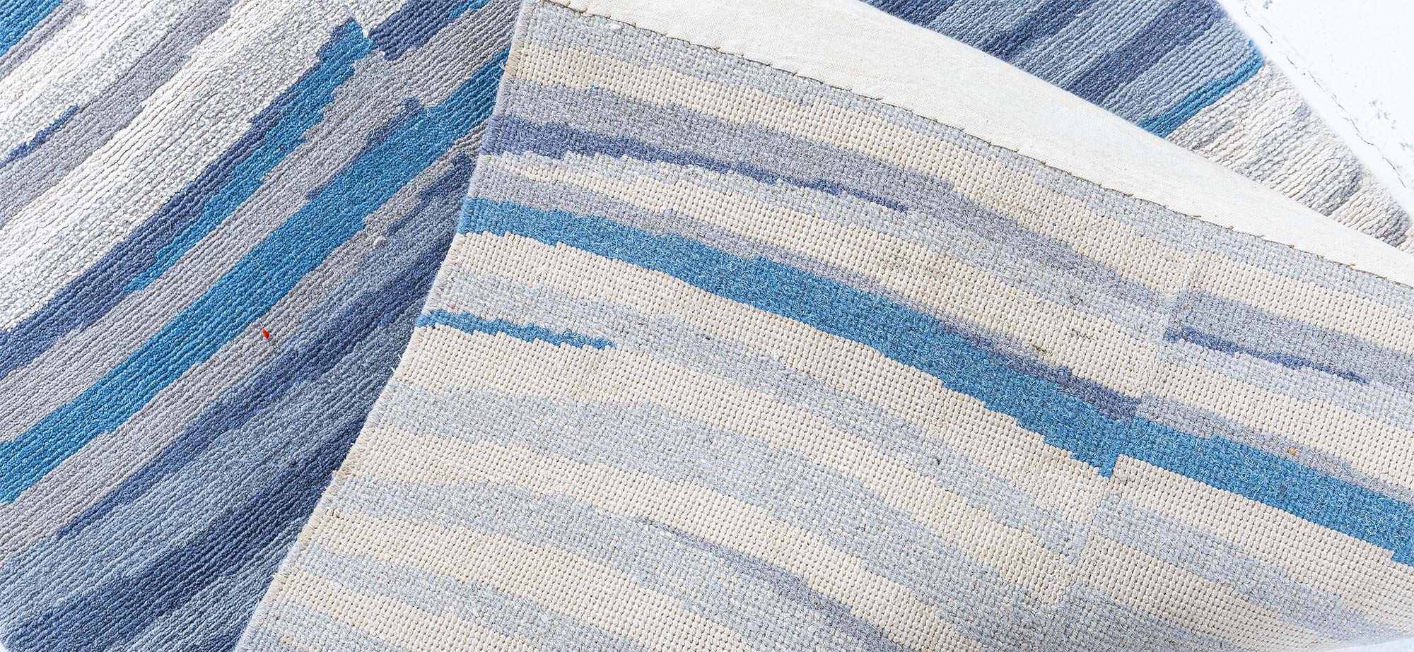 Modern Striped Light Blue Hand-Knotted Wool Runner “Kymata” (Size adjusted) N13067 Modern Striped Light Blue Hand-Knotted Wool Runner “Kymata” (Size adjusted) N13067