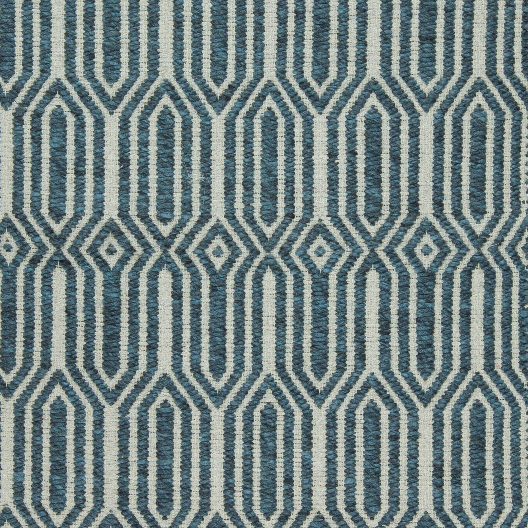 Rug Pile Height: What It Changes in Use, Look, and Care — Made-to-measure rugs