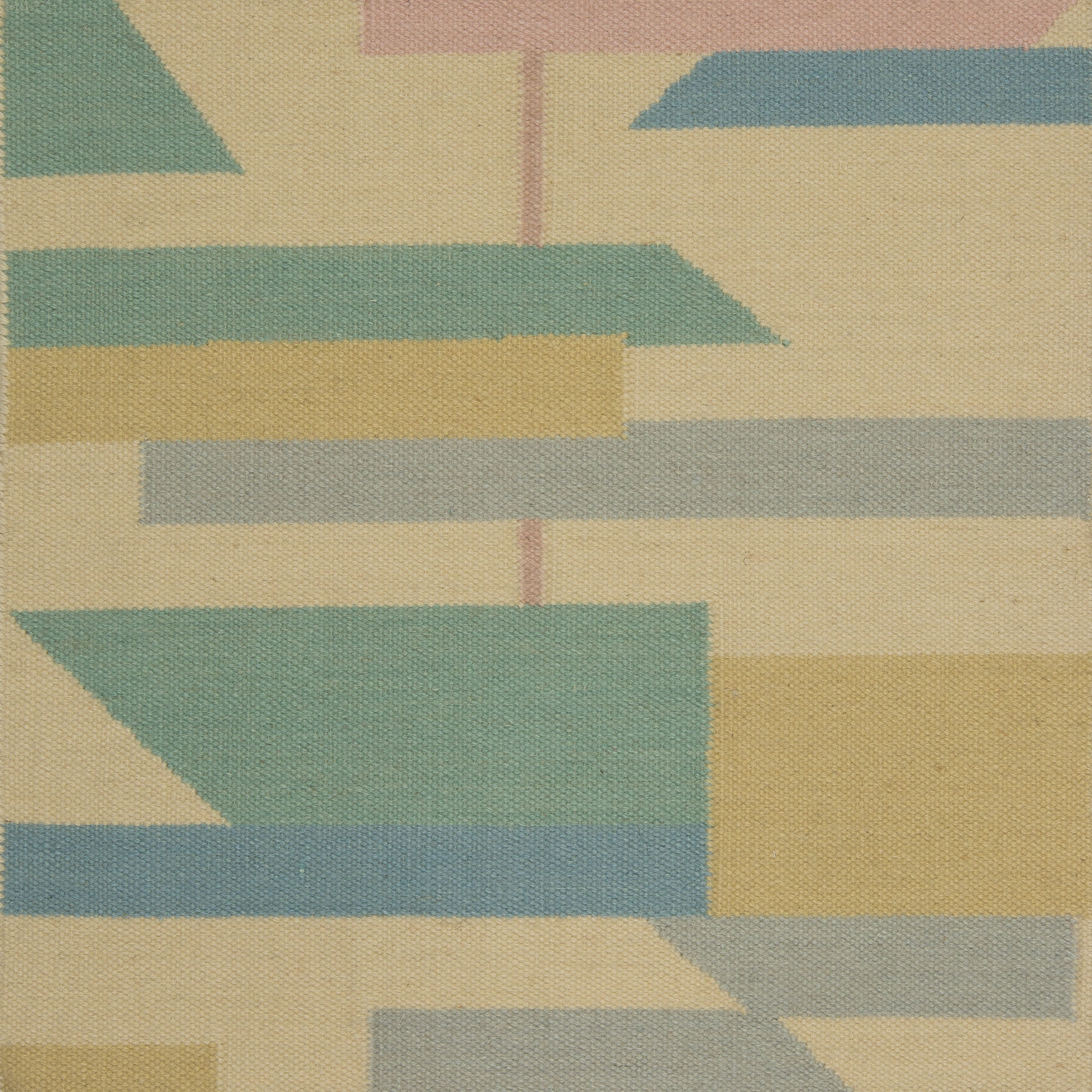How to Match Rugs to Fabrics Without Making the Scheme Too Perfect — Bespoke rugs