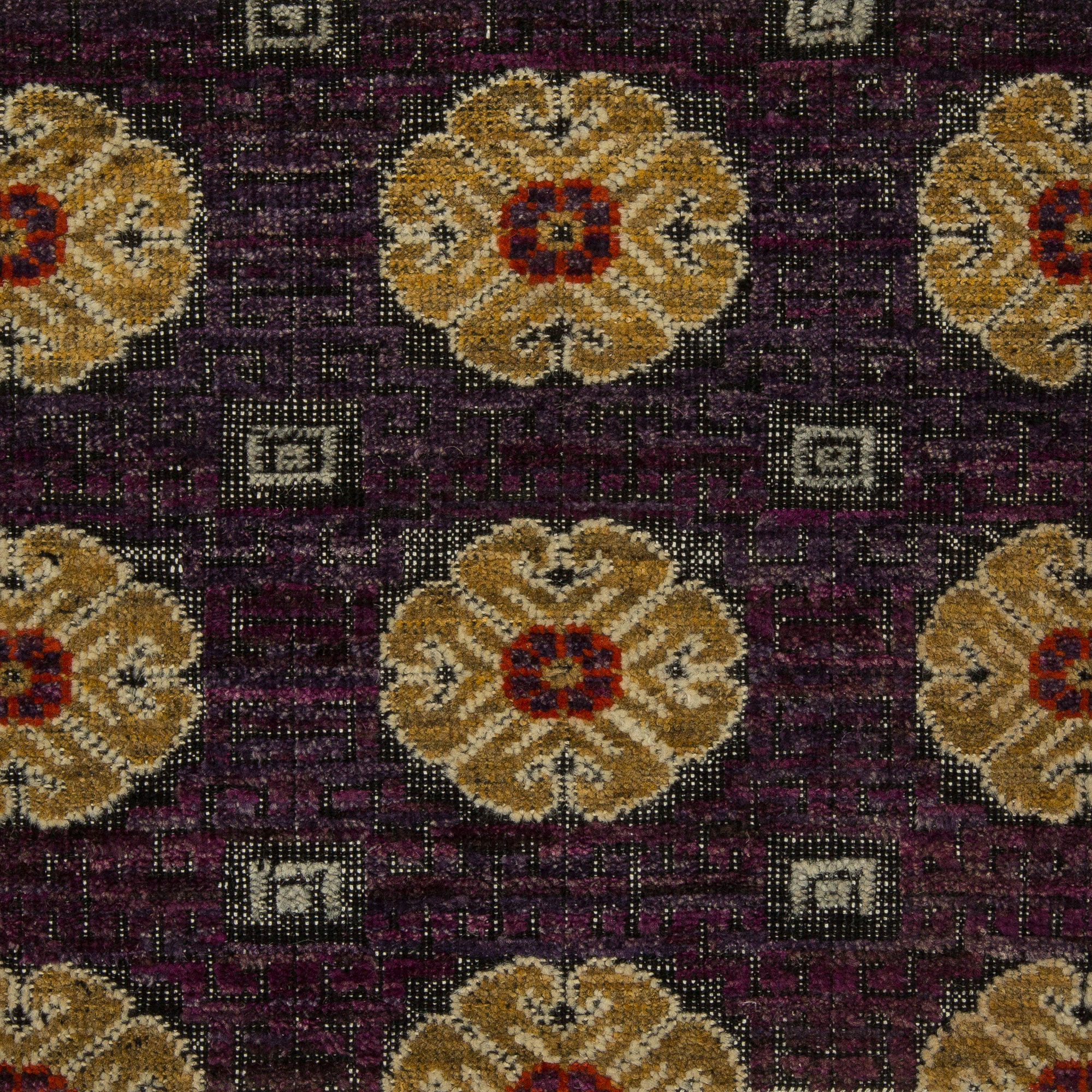 Penthouse Rugs for Panoramic Rooms with Large-Scale Furniture — Tailored carpets