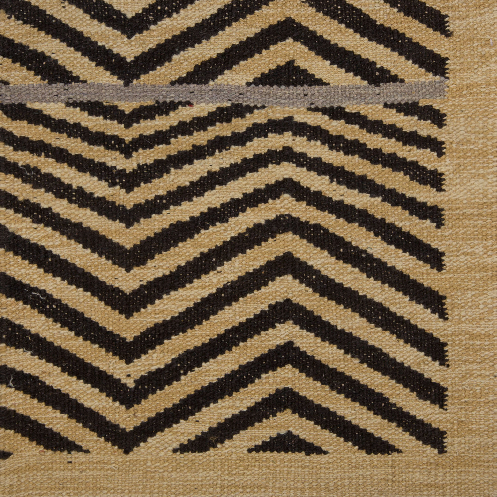 How Custom Rugs Solve Layout Problems That Ready-Made Sizes Cannot