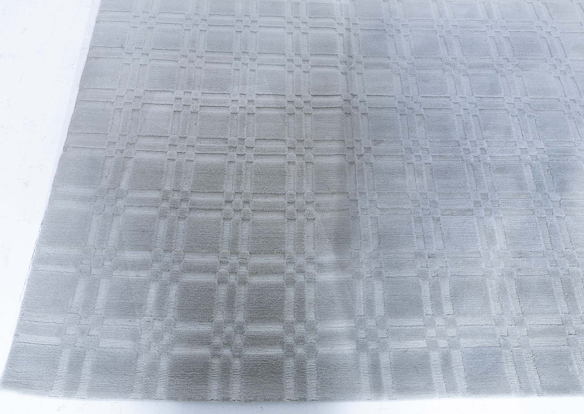 Modern Hand-Knotted Windowpane Light Gray Wool Oversized Rug “Shoji” N13069 Modern Hand-Knotted Windowpane Light Gray Wool Oversized Rug “Shoji” N13069