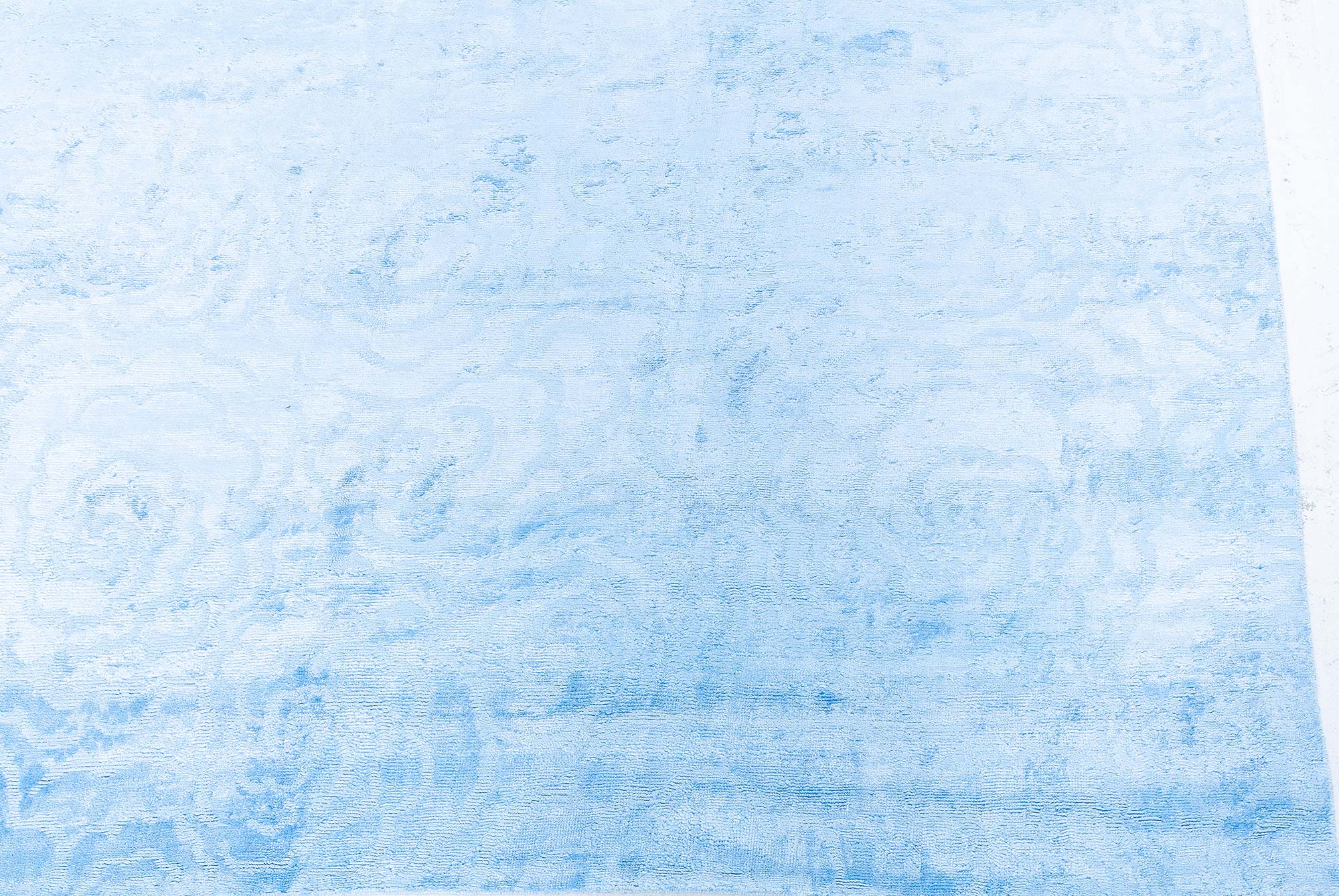 Modern Hand-Knotted Rosette Light Blue Handmade Silk Rug “Kumo” N13072 Modern Hand-Knotted Rosette Light Blue Handmade Silk Rug “Kumo” N13072