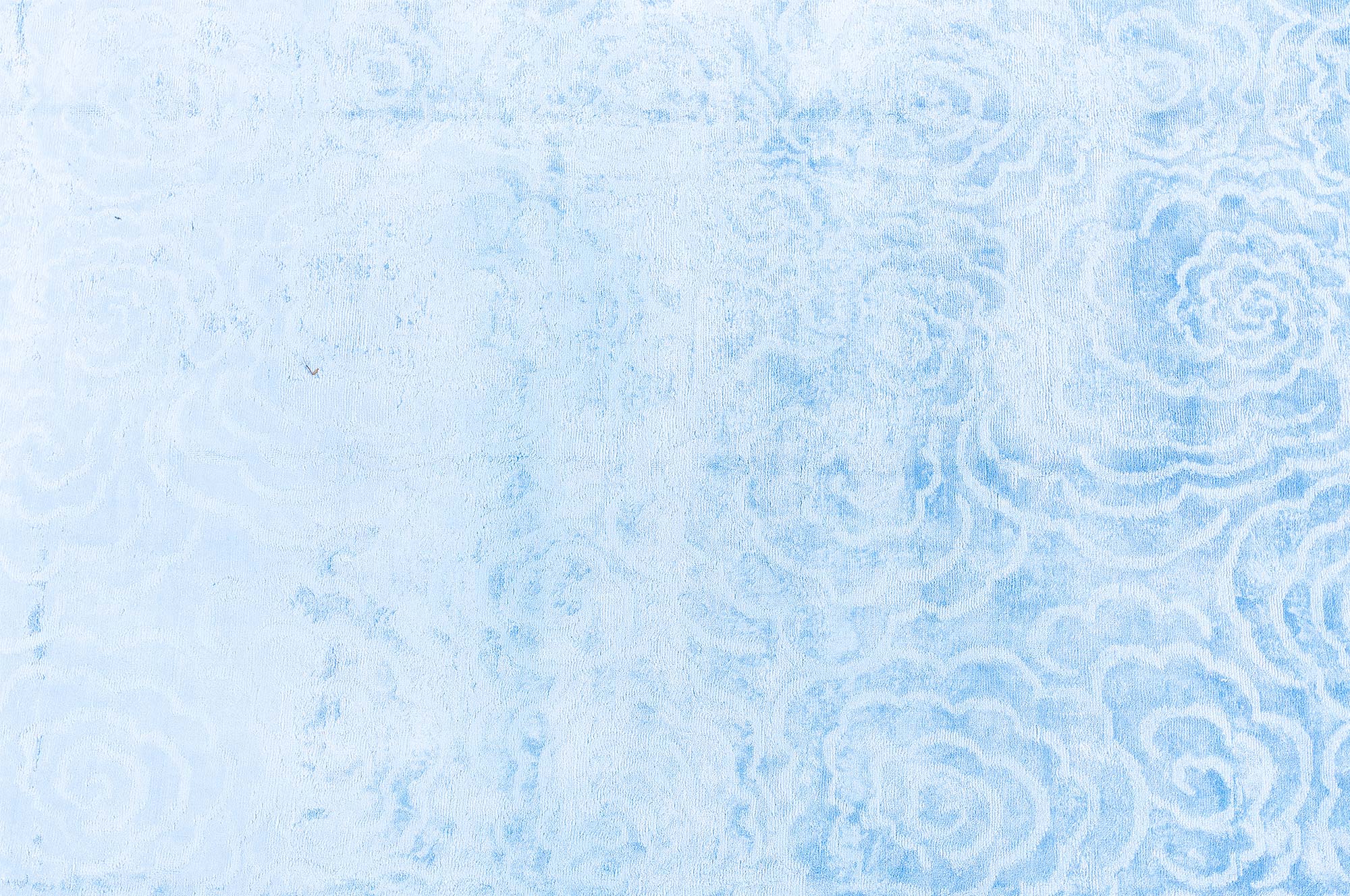 Modern Hand-Knotted Rosette Light Blue Handmade Silk Rug “Kumo” N13072 Modern Hand-Knotted Rosette Light Blue Handmade Silk Rug “Kumo” N13072