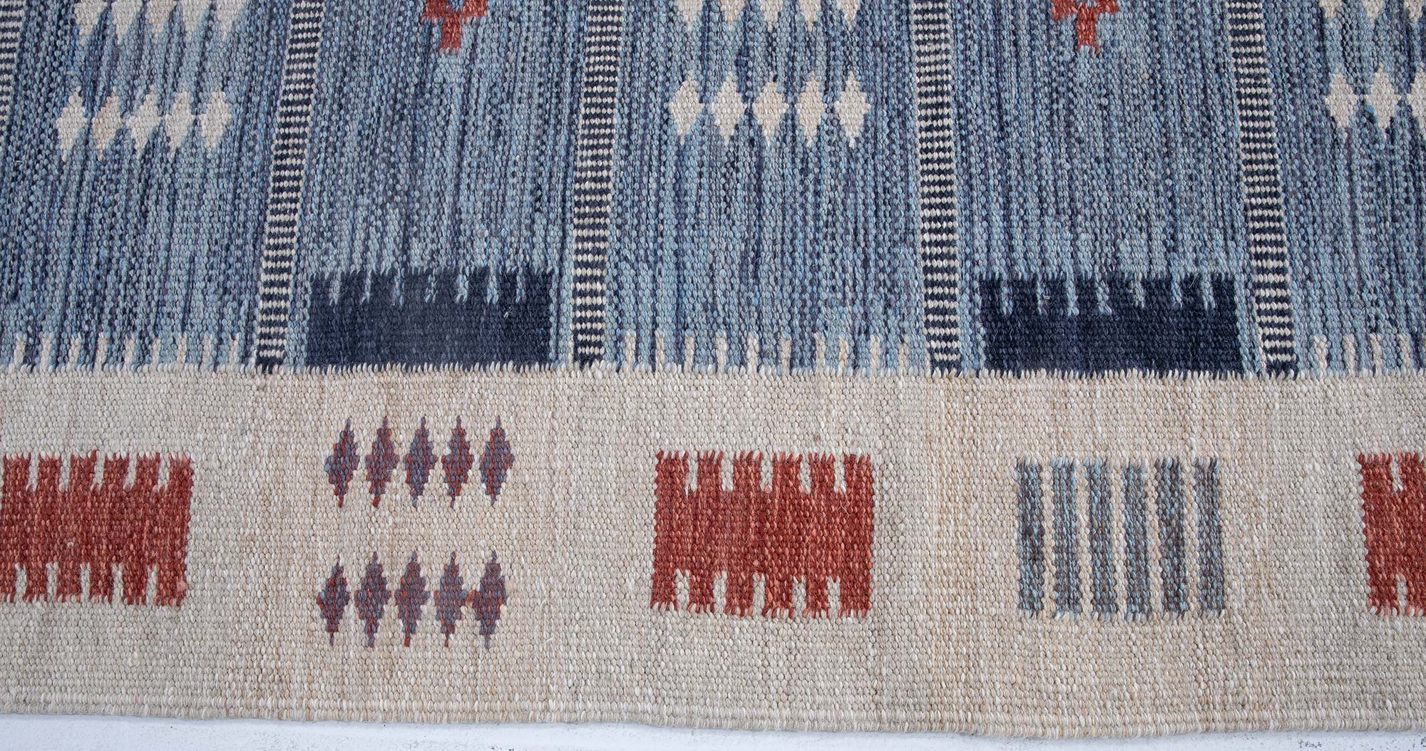 Flatweave Rug With Fjord-Inspired Striations In Dusty Blue, Hand-Knotted “Fjordline” N13076 Flatweave Rug With Fjord-Inspired Striations In Dusty Blue, Hand-Knotted “Fjordline” N13076