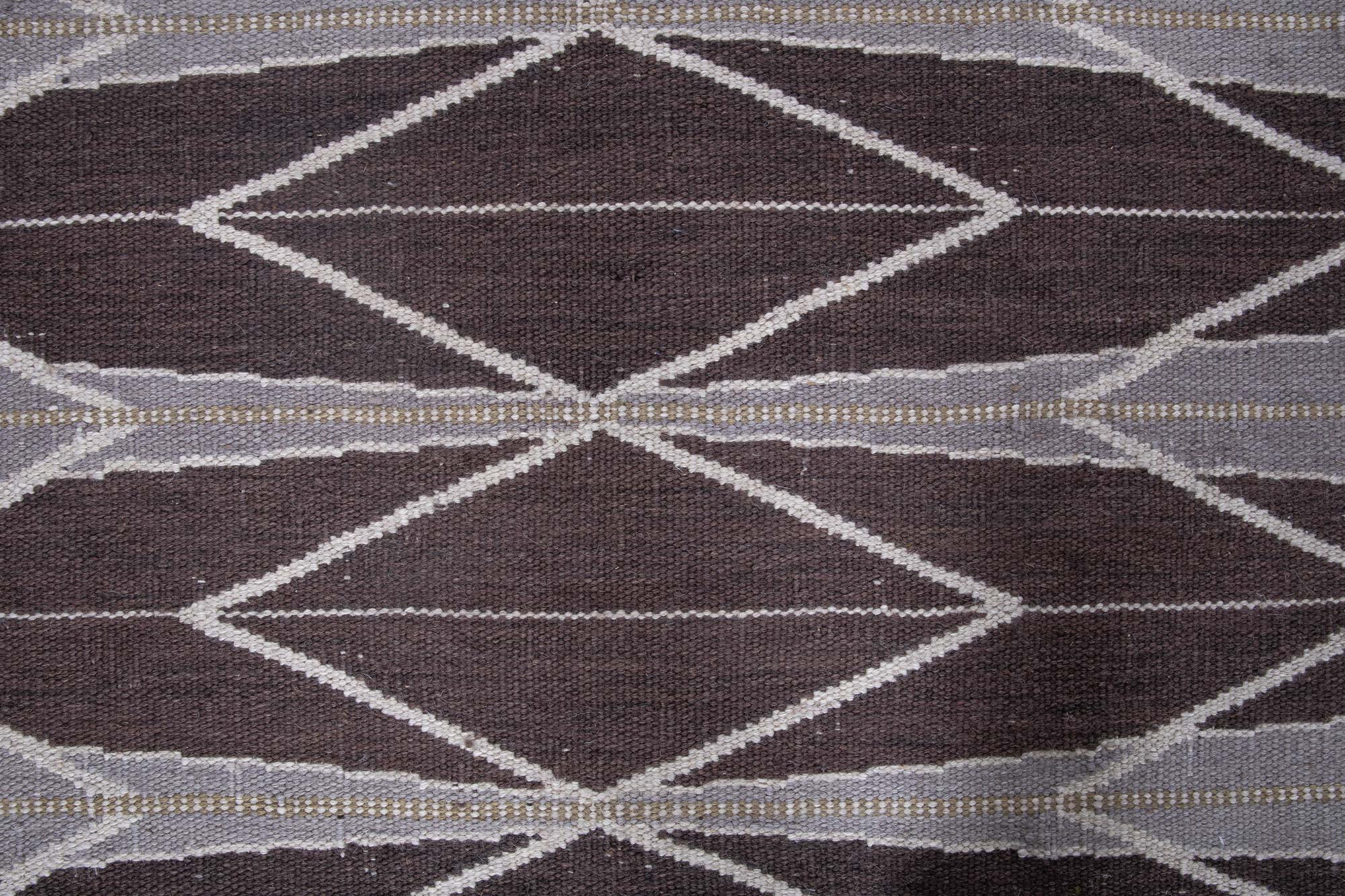Scandinavian Flatweave Geometric Arrow-Feather Classic Taupe Handmade Wool Rug “Fletch” N13078 Scandinavian Flatweave Geometric Arrow-Feather Classic Taupe Handmade Wool Rug “Fletch” N13078